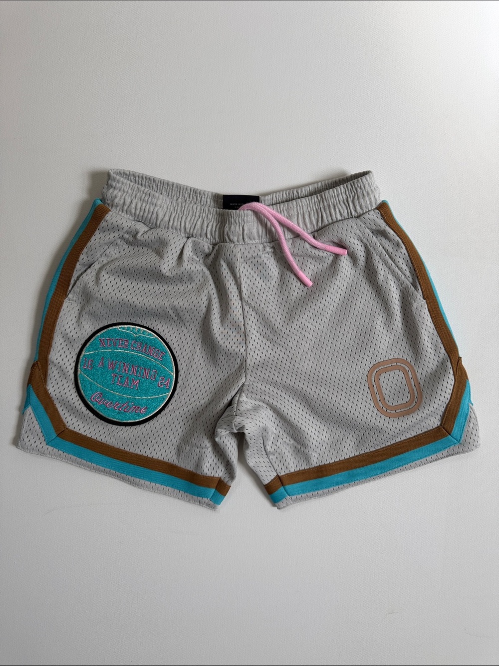 Kids Grey Athletic Mesh Shorts with Teal & Brown Trim OVERTIME Youth M - NWOT 🏀🩵